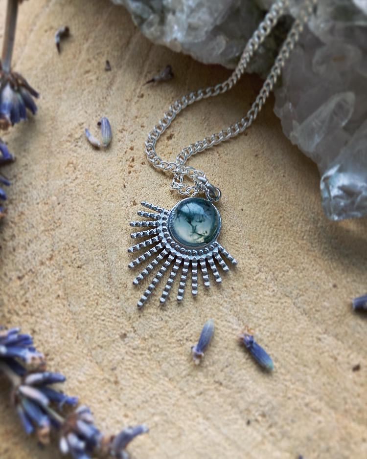 Moosachat Silber Sonne Kette Amulett, Schlicht, Filigran, Handmade Unikat, Einzelstück, Achat, Elegant, Hochzeit, Heilstein, Kristall von FeenstaubArt