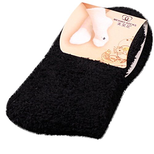 FeiliandaJJ Damen Winter Socken Super Weiche Dicke Warm Korallenvlies Kuschelsocken Damen Stoppersocken Anti-Rutsch Socken Mädchen Thermosocken (One size, Schwarz) von FeiliandaJJ