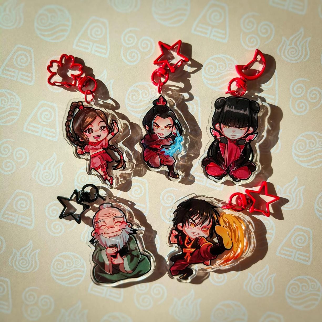 Doppelseitige Acryl Schlüsselanhänger 2, 5" | 63, 5mm | Elemental Warrior - Flame Theme Fanart Süße Chibis Doppelseitige Acryl Schlüsselanhänger 2, 5" | 63, 5mm | Elemental Warrior - Flame Theme Fanart Süße Chibis von FeliKimchi