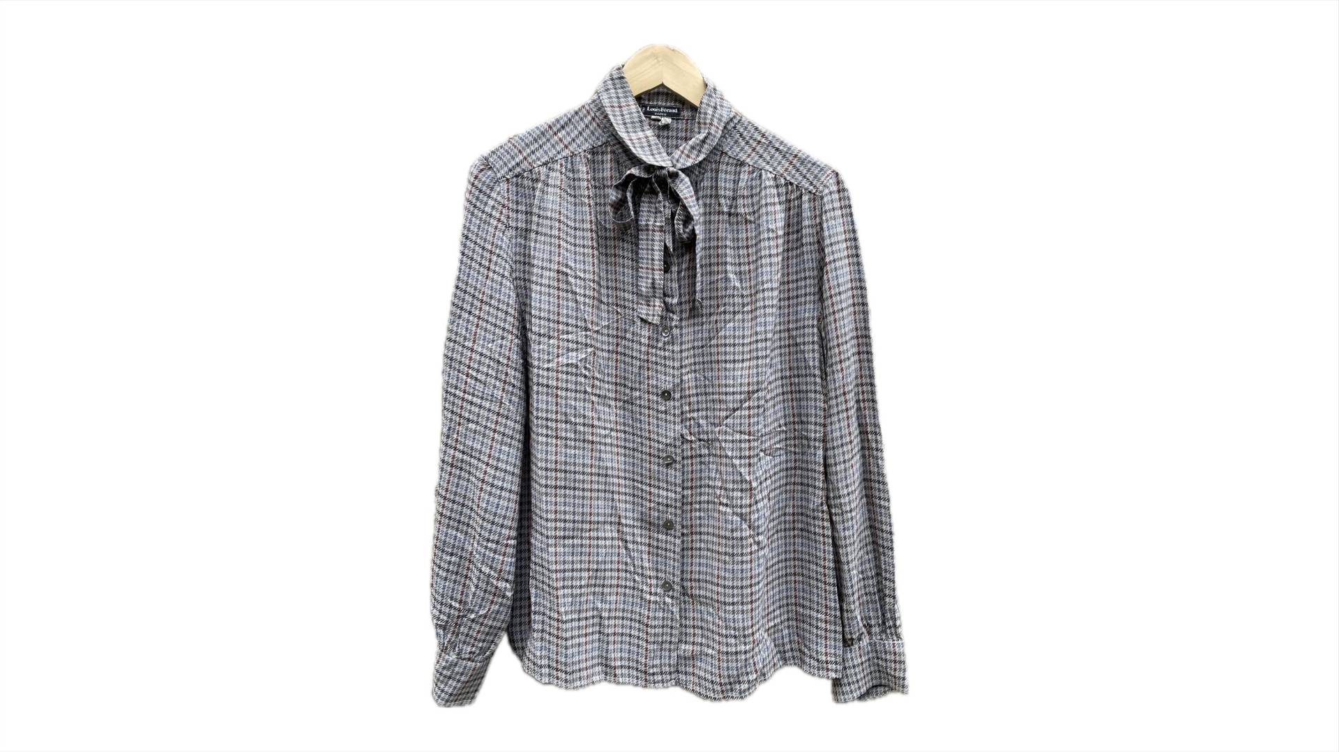 Louis Féraud 80S Seidenbluse Grau Mit Schluppenkragen/ Schleife Louis Féraud 80S Seidenbluse Grau Mit Schluppenkragen/ Schleife von FelicitasEnkel