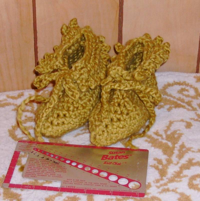 Bio Baumwolle, Olive, Gehäkelt, Baby Mokassins, Beanie von FelicityRoseBlessing