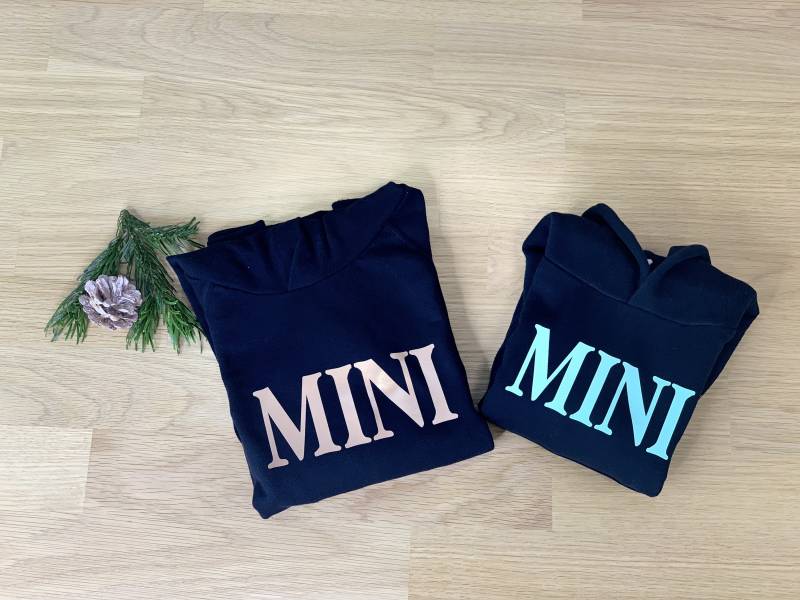 1 Mini Hoody/Personalisierte Kinder Hoodys Geschenk Sohn Tochter Vater/ Dad Mom Mama Kapuze Pullover Familie Schwarz von FelinusDruck