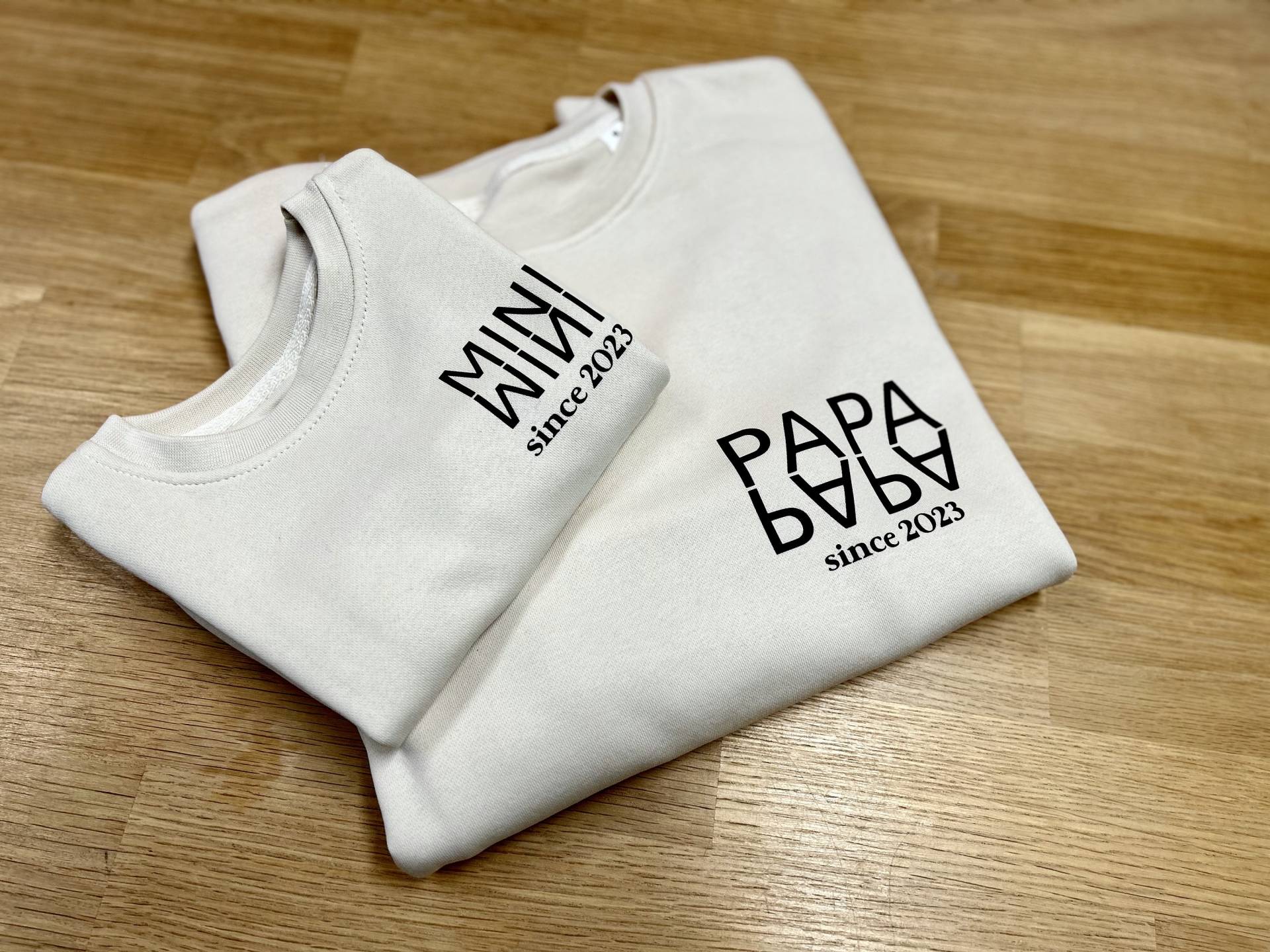 2Er Pullover Set Papa + Mini/Personalisierte Pullis Geschenk Vater Vatertag Dad Sweatshirt Familie Weiß von FelinusDruck