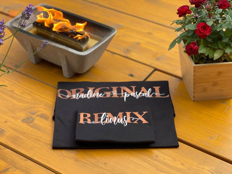 2Er Shirt-Set/Eltern + Kind Personalisierte Family T-Shirts Geschenk Mama Papa Familien Shirts Für Stolze Schwarz von FelinusDruck