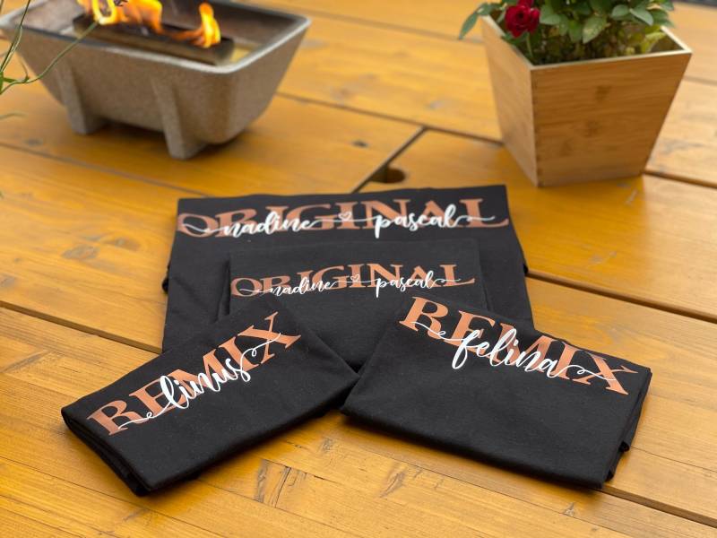 4Er Shirt-Set/Eltern + Kinder Personalisierte Family T-Shirts Geschenk Mama Papa Familien Shirts Für Stolze Schwarz von FelinusDruck