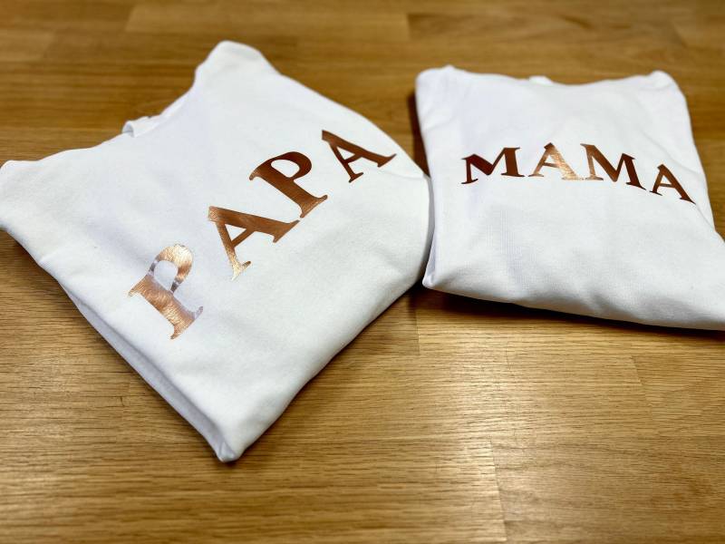 Mama + Papa 2Er Hoody Set/Personalisierte Mama & Papa Hoodys Geschenk Vater/ Dad Mom Kapuze Pullover Familie Weiß von FelinusDruck