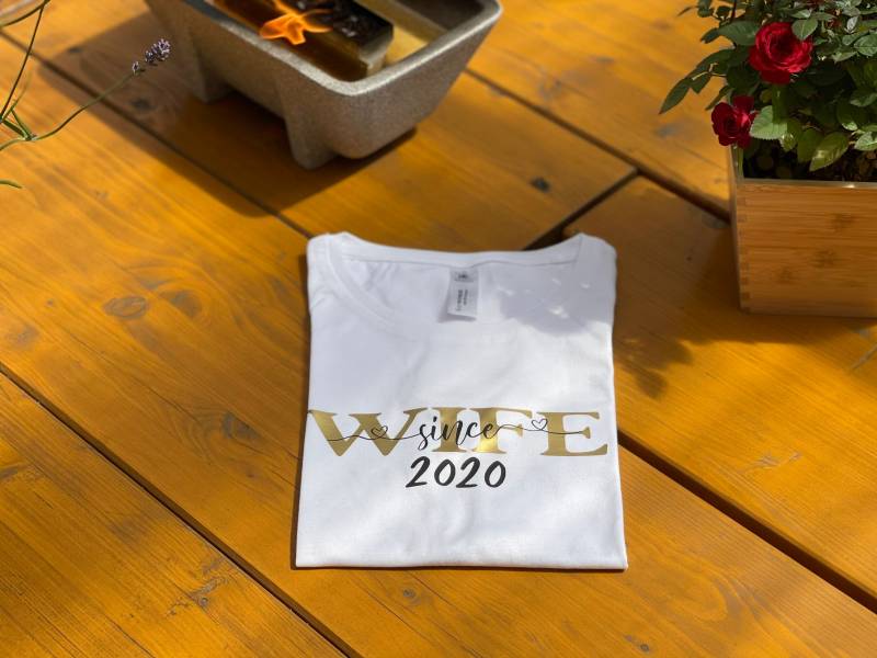 Wife Shirt/Personalisiertes Hochzeit Ehefrau T-Shirt Geschenk Mama Wedding Muttertag /Familien Weiß Xs-5Xl von FelinusDruck