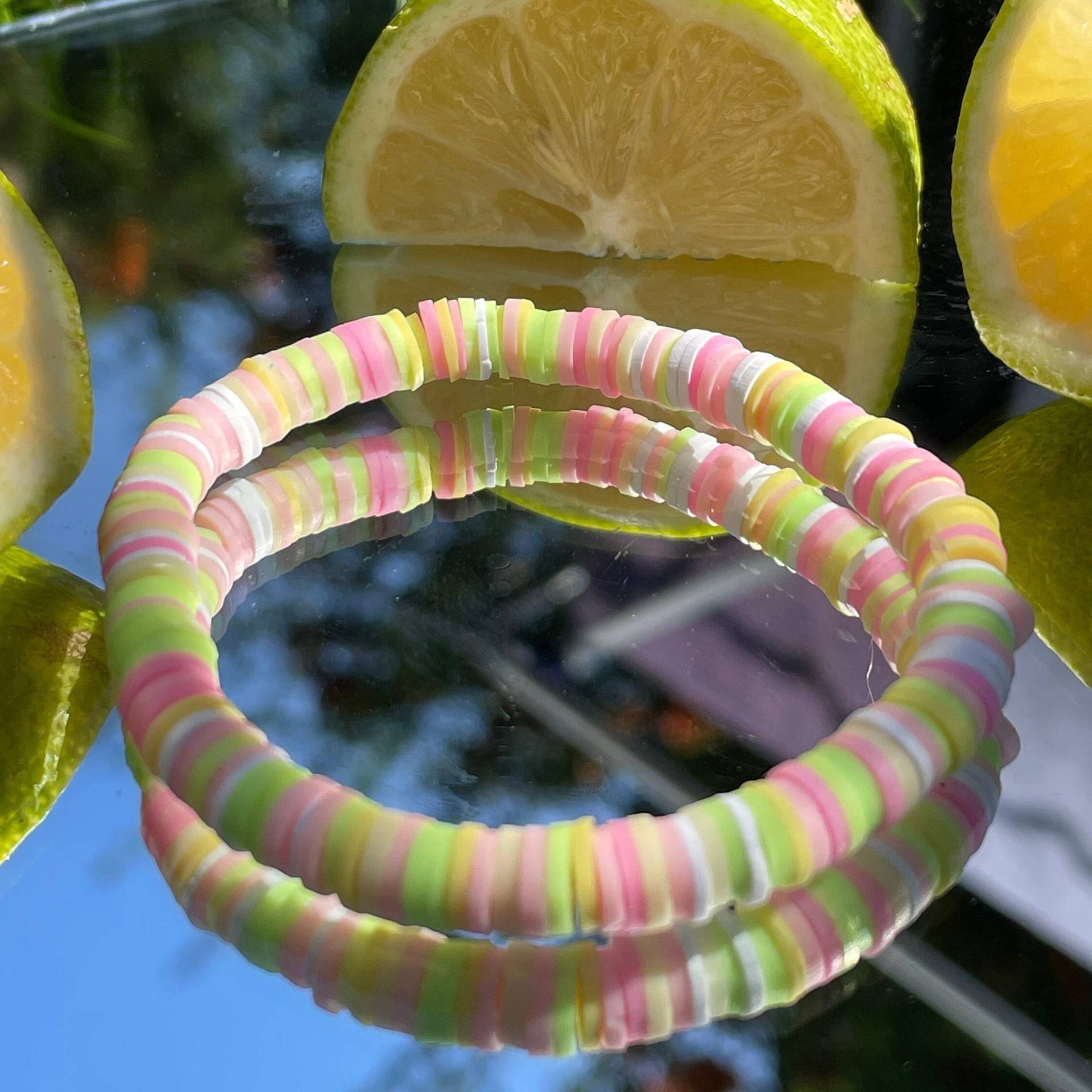 Easy Peasy Lemon Squeezy Clay Beads Bracelets Easy Peasy Lemon Squeezy Clay Beads Bracelets von FelisLittleMagicShop