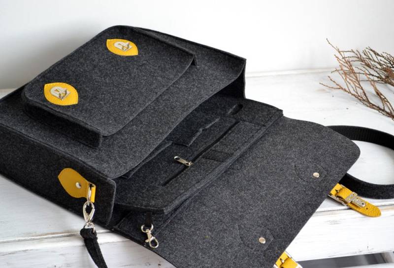 Filz Laptop Umhängetasche 15-Zoll Leder Crossbody Satchel von FeltStudioDesign