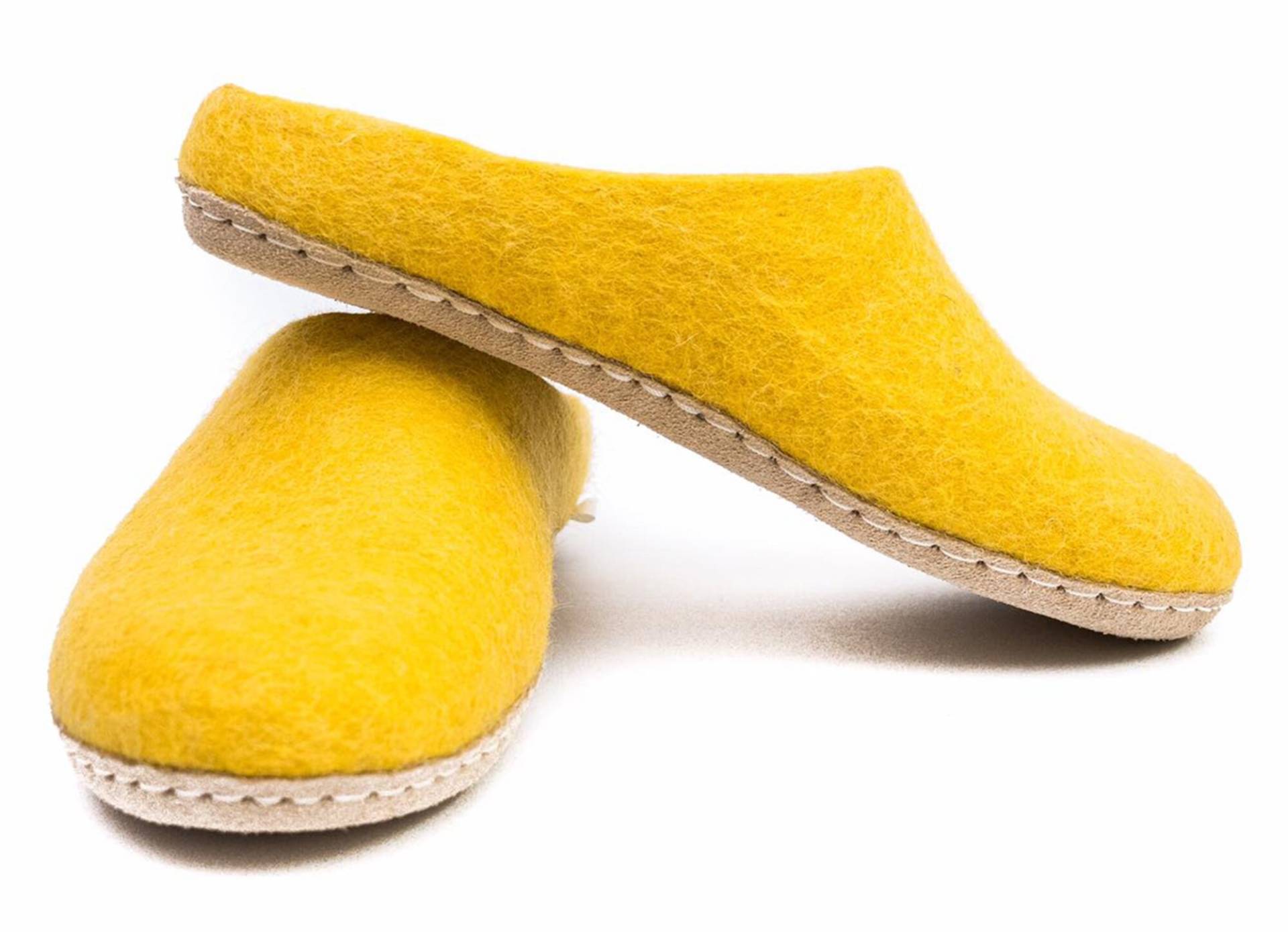 Bunte Gefilzte Hausschuhe Aus 100% Wolle | Handgefertigte Bunte Gefilzte Hausschuhe Aus 100% Wolle | Handgefertigte von FeltandthreadStore