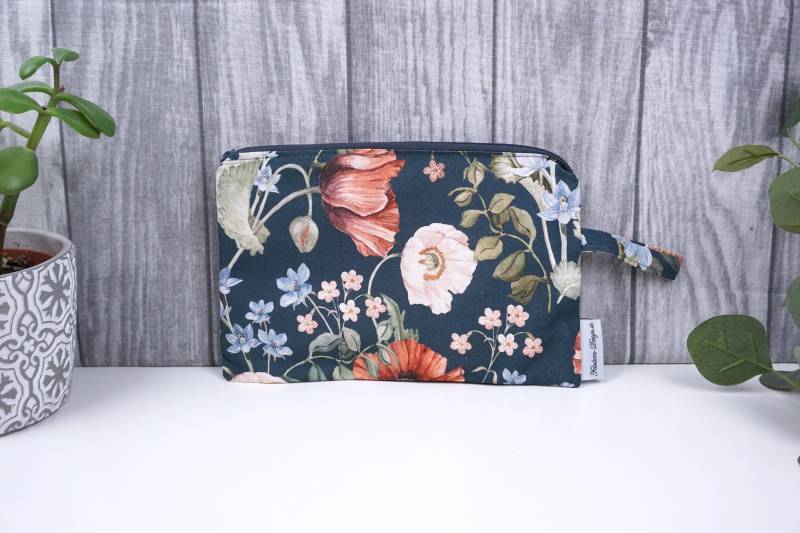 Hygienetasche, Kleiner Wetbag - Mohn von FeludaraDesign