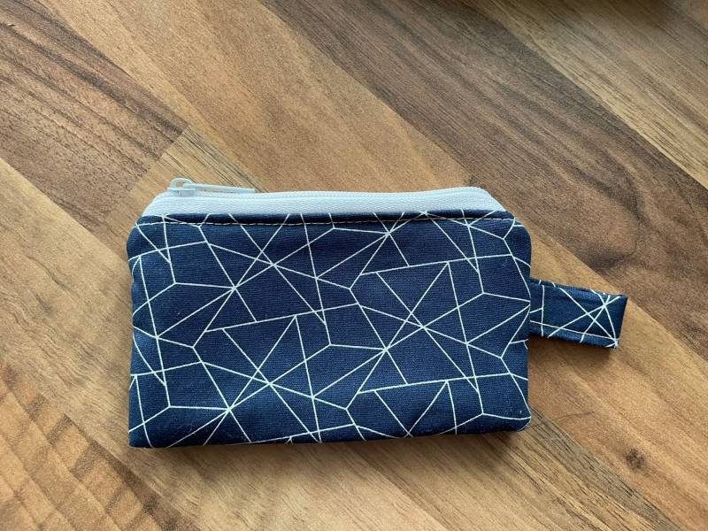 Tasche Für Asthmaspray Oder Inhaler - Abstrackt von FeludaraDesign