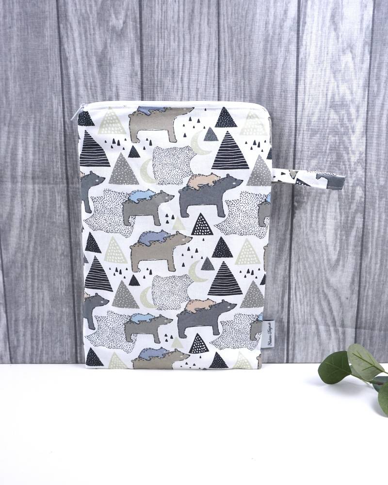 Wetbag, Versandfertig, Große Nasstasche, Windeltasche, Hort, Kiga, Schule, Schwimmunterricht - Bär, Grau von FeludaraDesign