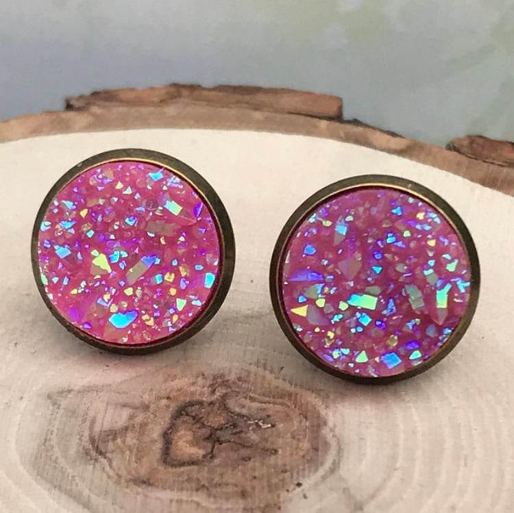 Rosa Druzy Ohrstecker, Glitzernden Heißen Rosa Bolzen von FeminineEdgeFinds