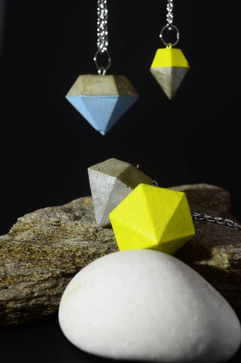 Halskette Beton Diamant Halskette Beton Diamant von FengariArtShop