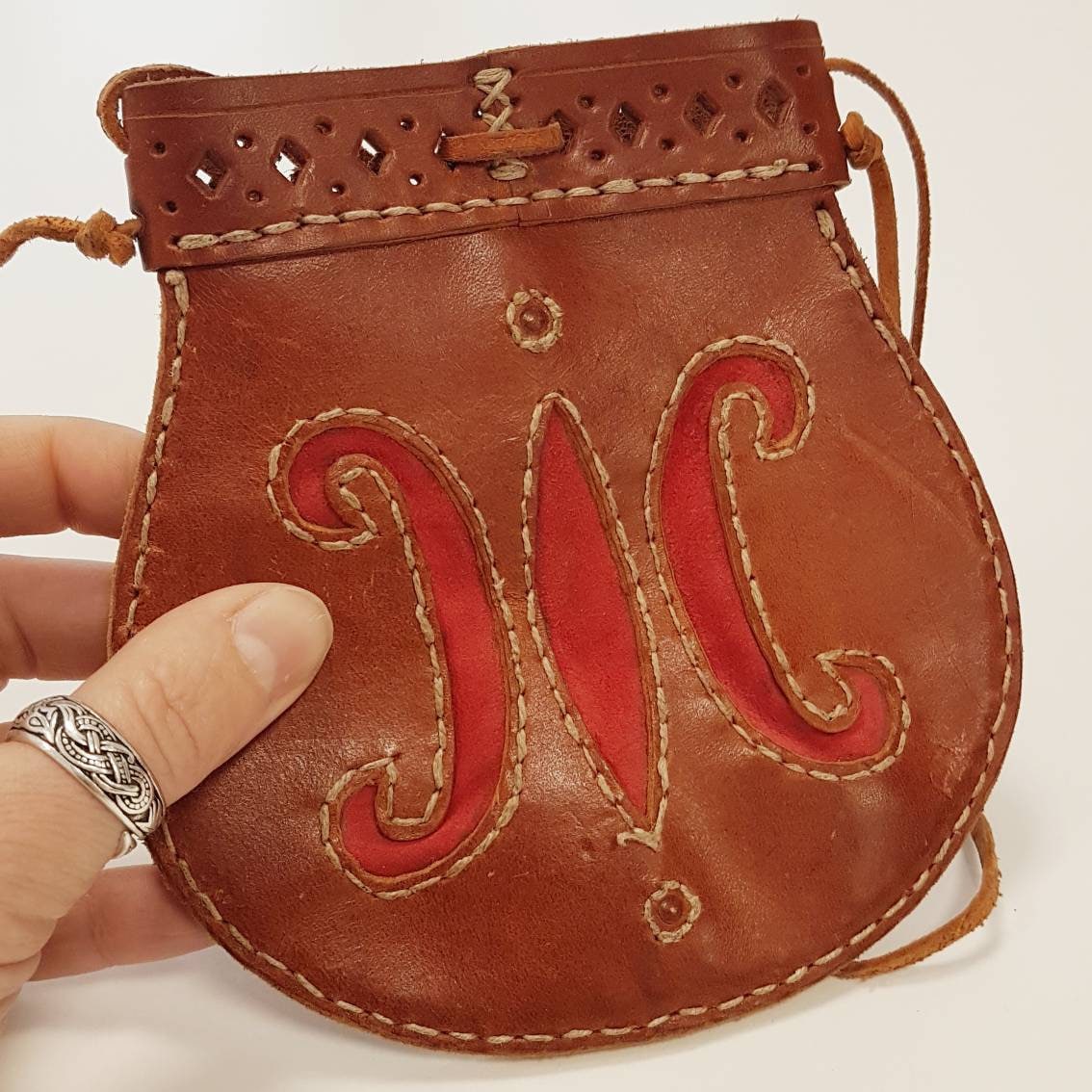 Replik Einer Wikinger-Brieftasche Aus Gokstad, Norwegen Replik Einer Wikinger-Brieftasche Aus Gokstad, Norwegen von FenrirS