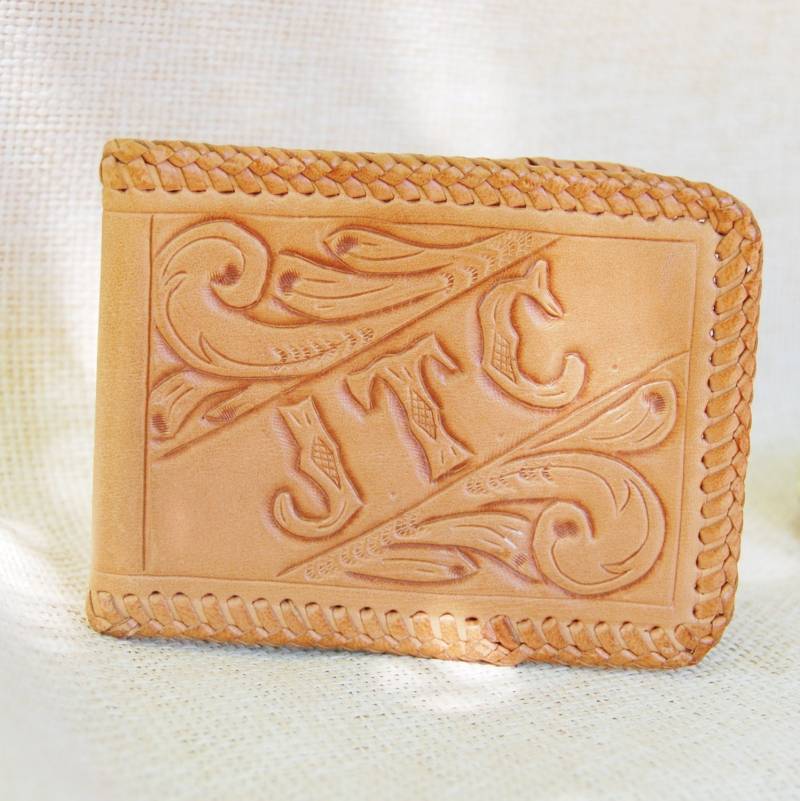 Vintage 50Er Jahre Geldbörse Aus Punziertem Leder Mit Jtc Monogramm Und Initialen von FeraliaVintage