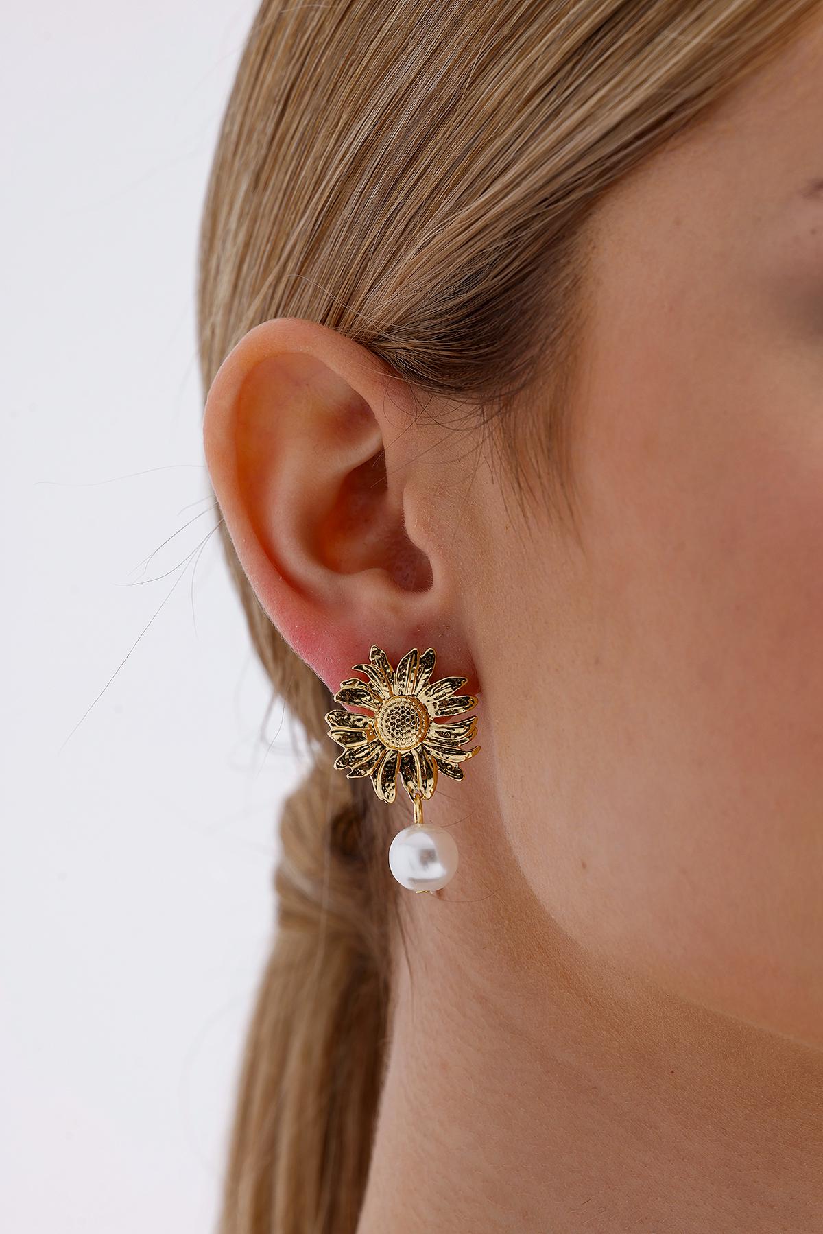 Gold Sonnenblume Ohrringe Mit Perlentropfen, Eleganter Blumenschmuck Für Frauen, Perlenohrringe, Perfektes Geschenk Geburtstage, Sie von FerayeLondon