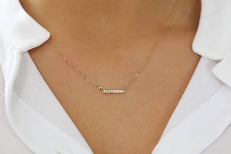 Diamant Bar Halskette/14K Solid Gold Diamond Mit Micro Pave Setting Layering Diamanting Halskette, Weihnachtsgeschenkidee Für Sie von FerkosFineJewelry