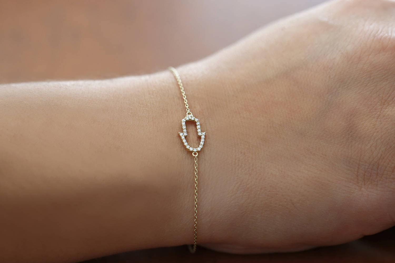 Diamant Hamsa Hand Armband Aus 14K Gold, Armband, Rosegold Fcyber Montag Sale von FerkosFineJewelry