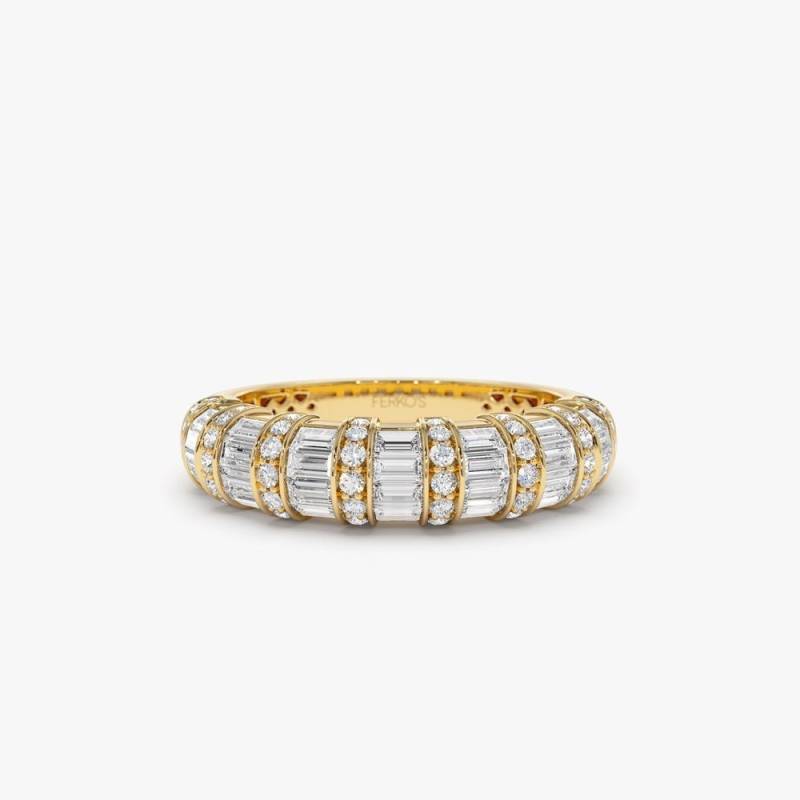 Diamant Ring/14K Gold Dome Baguette Frauen Jubiläum Band Einzigartige Ehering Statement von FerkosFineJewelry