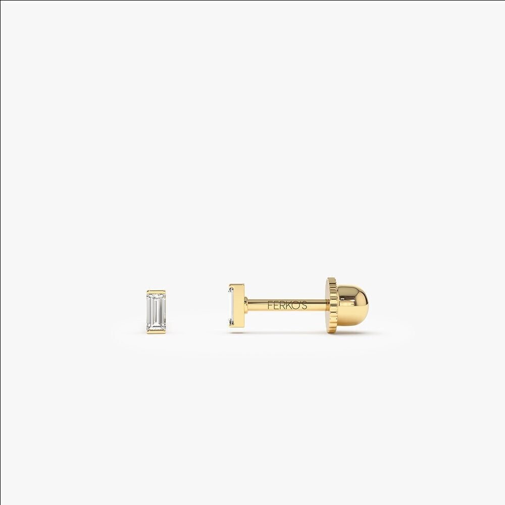 Helix Piercing/14K Solid Gold Einzel Baguette Diamant Tragus Diamantpiercing von FerkosFineJewelry