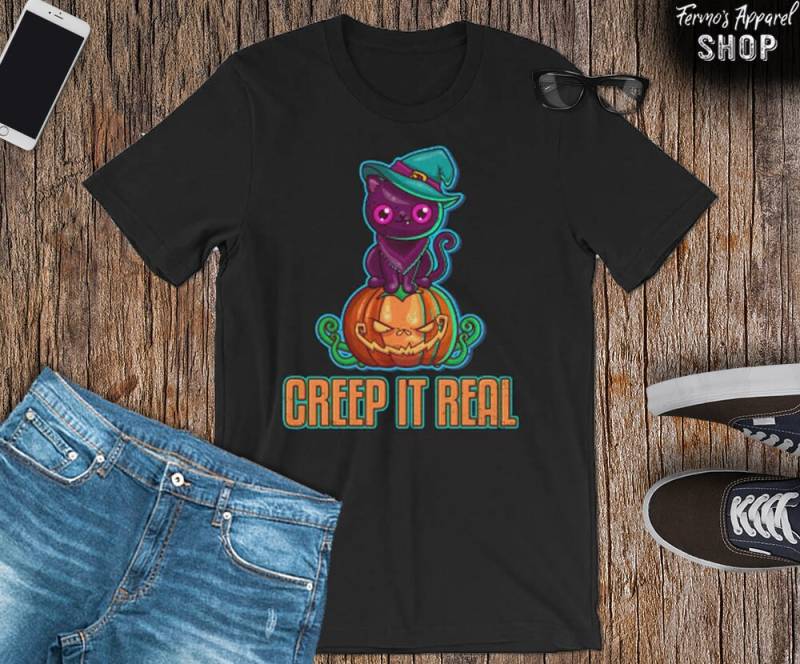Halloween Katzen Mama T-Shirt Creep It Real Witch Cat Design von FermosApparelShop