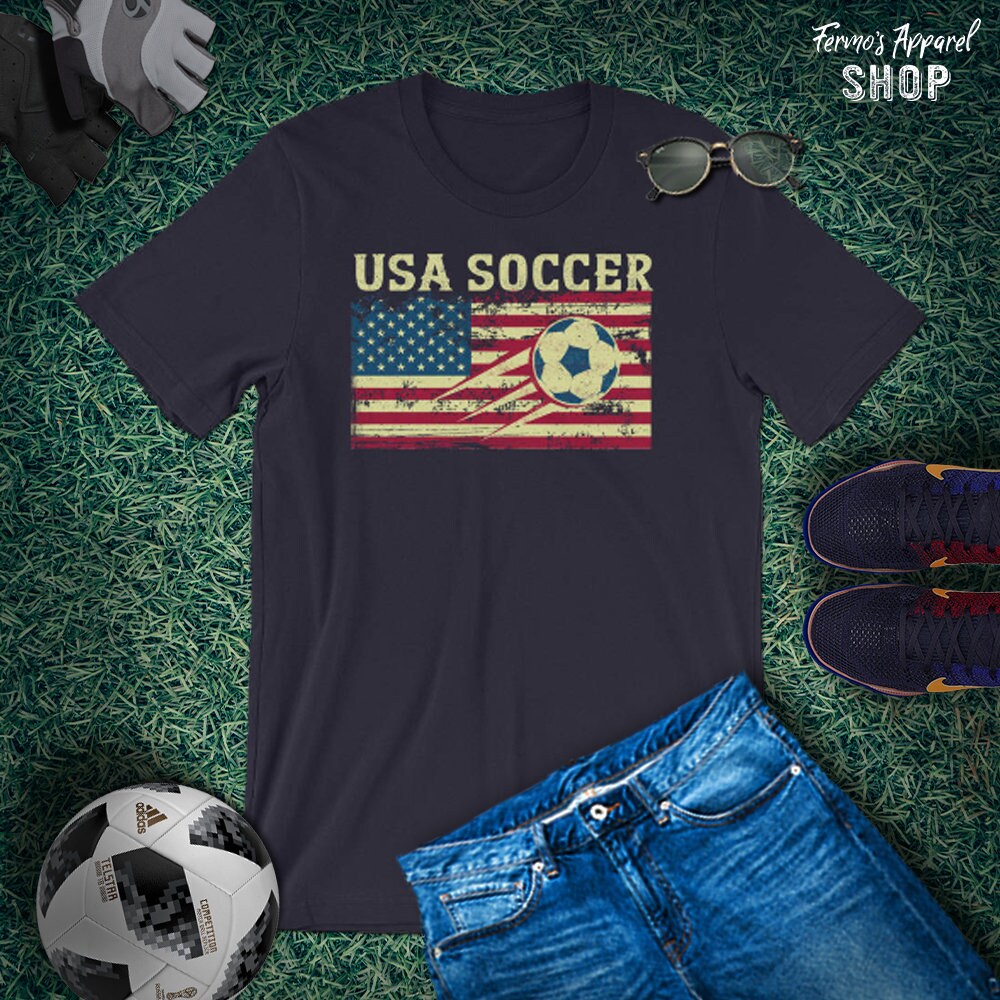 Usa Fussball T-Shirt Vintage Style World Cup Support von FermosApparelShop