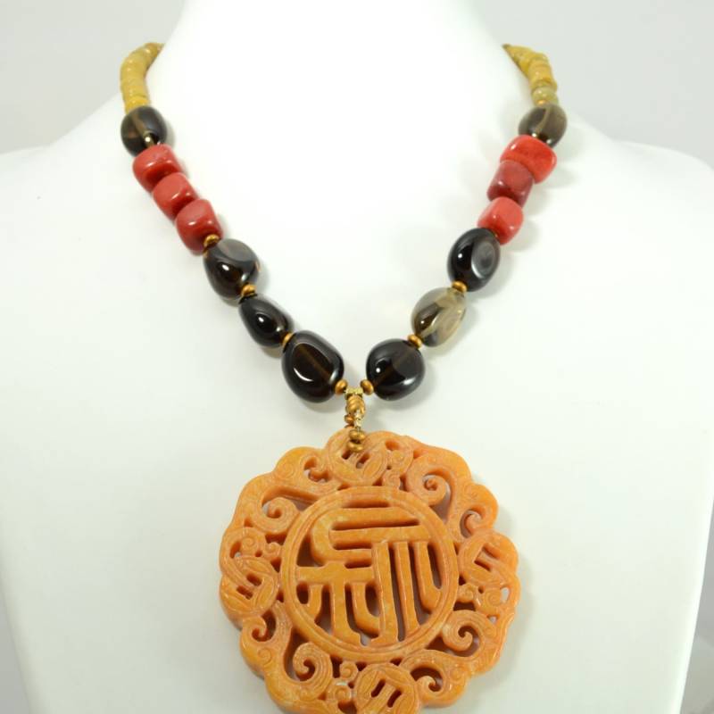 Goldene Halskette Goldene Halskette von FerryLaneSelection