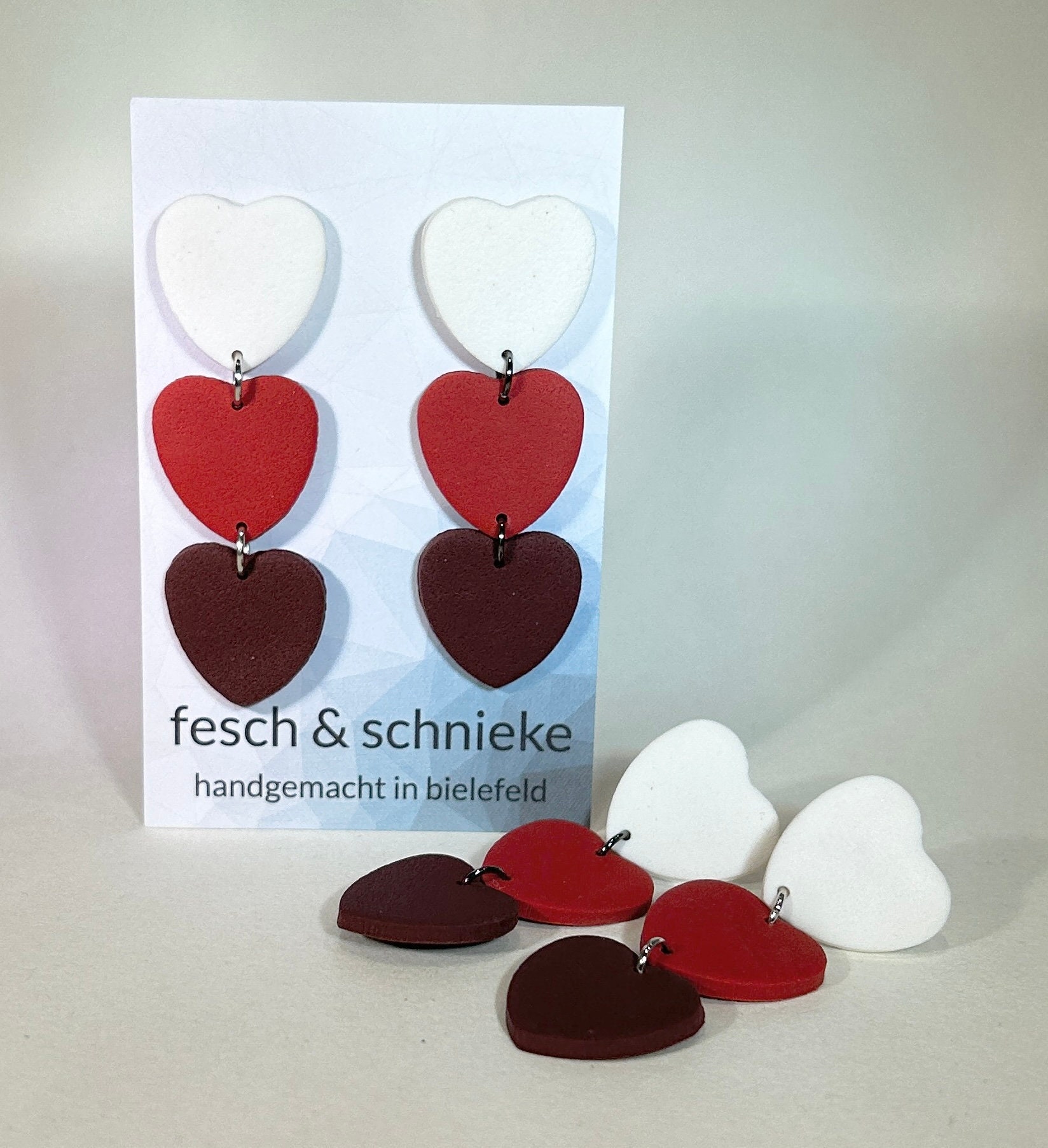 Herz Ohrringe Aus Polymerclay, Leicht & Dekorativ, Nickelfrei von FeschSchniekeSchmuck