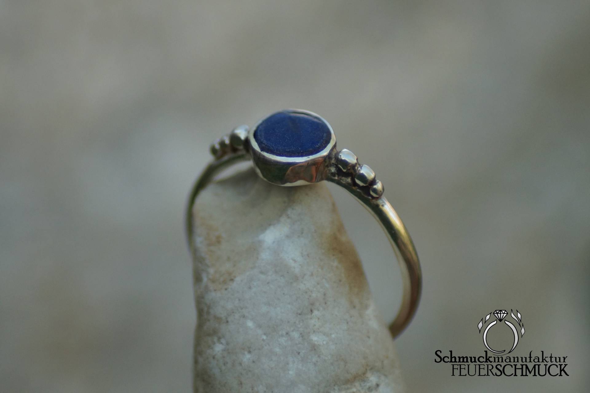 Silbering Mit Lapislazuli Silbering Mit Lapislazuli von Feuerschmuck