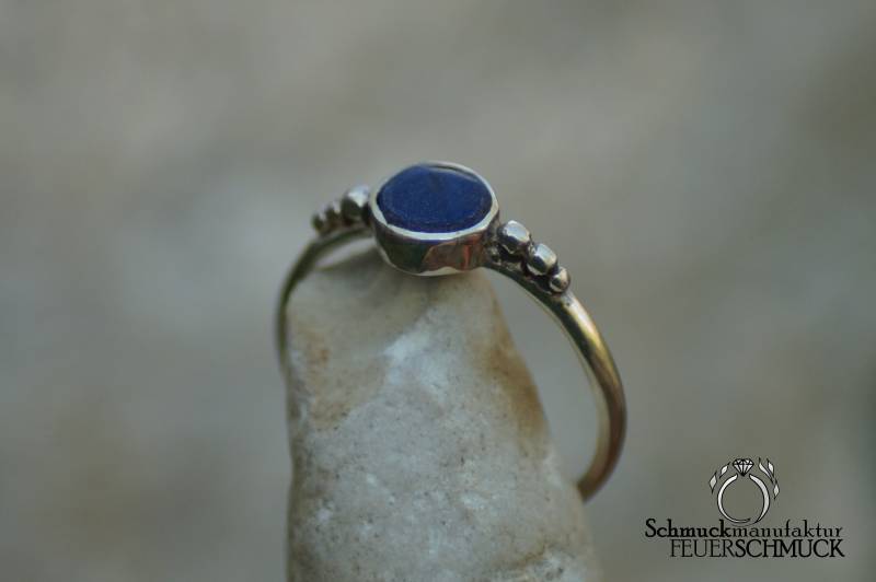 Silbering Mit Lapislazuli Silbering Mit Lapislazuli von Feuerschmuck
