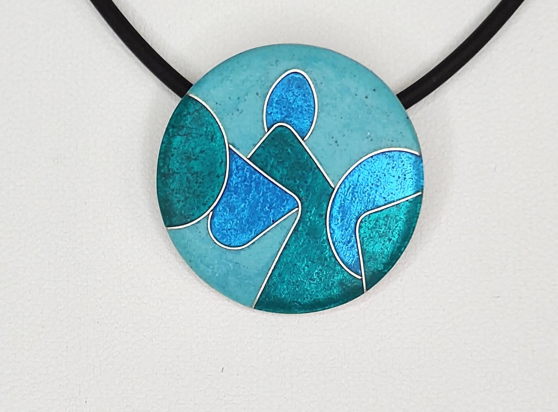 Anhänger Emaille in Türkisfarben Und Silberdrähten Handarbeit Emailleschmuck Geschenk Für Die Oma Unikatschmuck Damenschmuck Kettenanhänger von FeuerschmuckSander