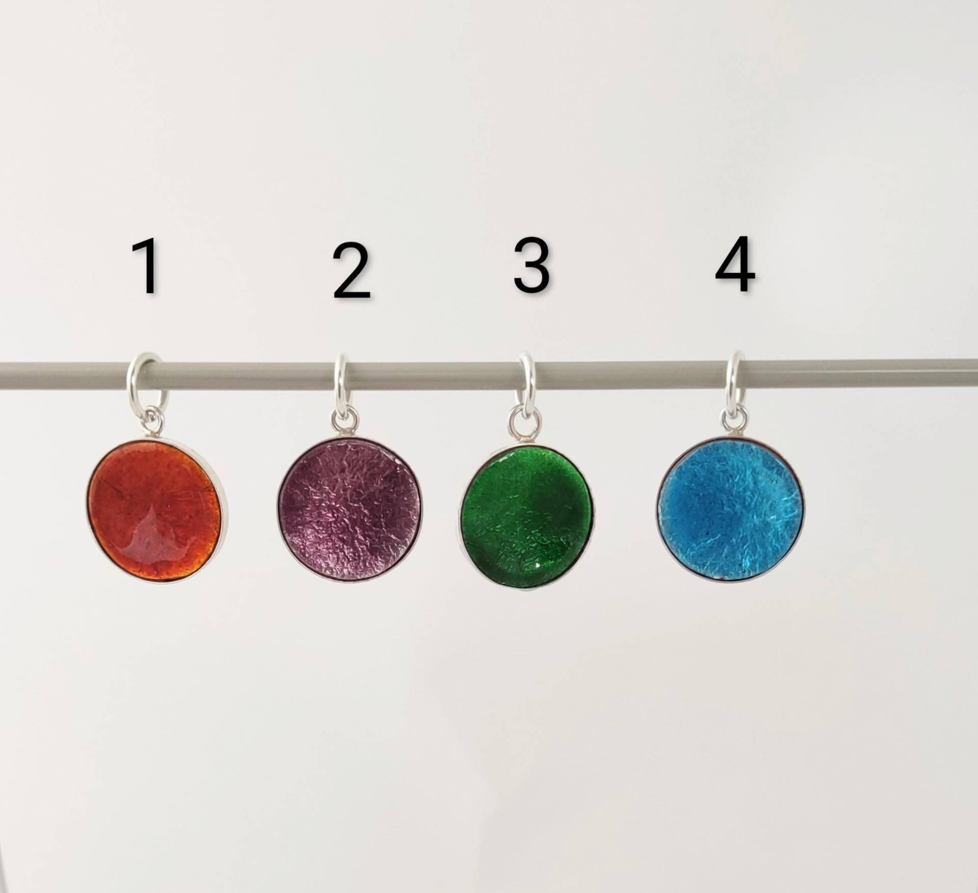 Anhänger Mit Emaille in Vielen Farben 925Er Silberfassung Oberfläche Glänzend Emailleschmuck Geburtstagsgeschenk Für Sie Unikat Handmade von FeuerschmuckSander