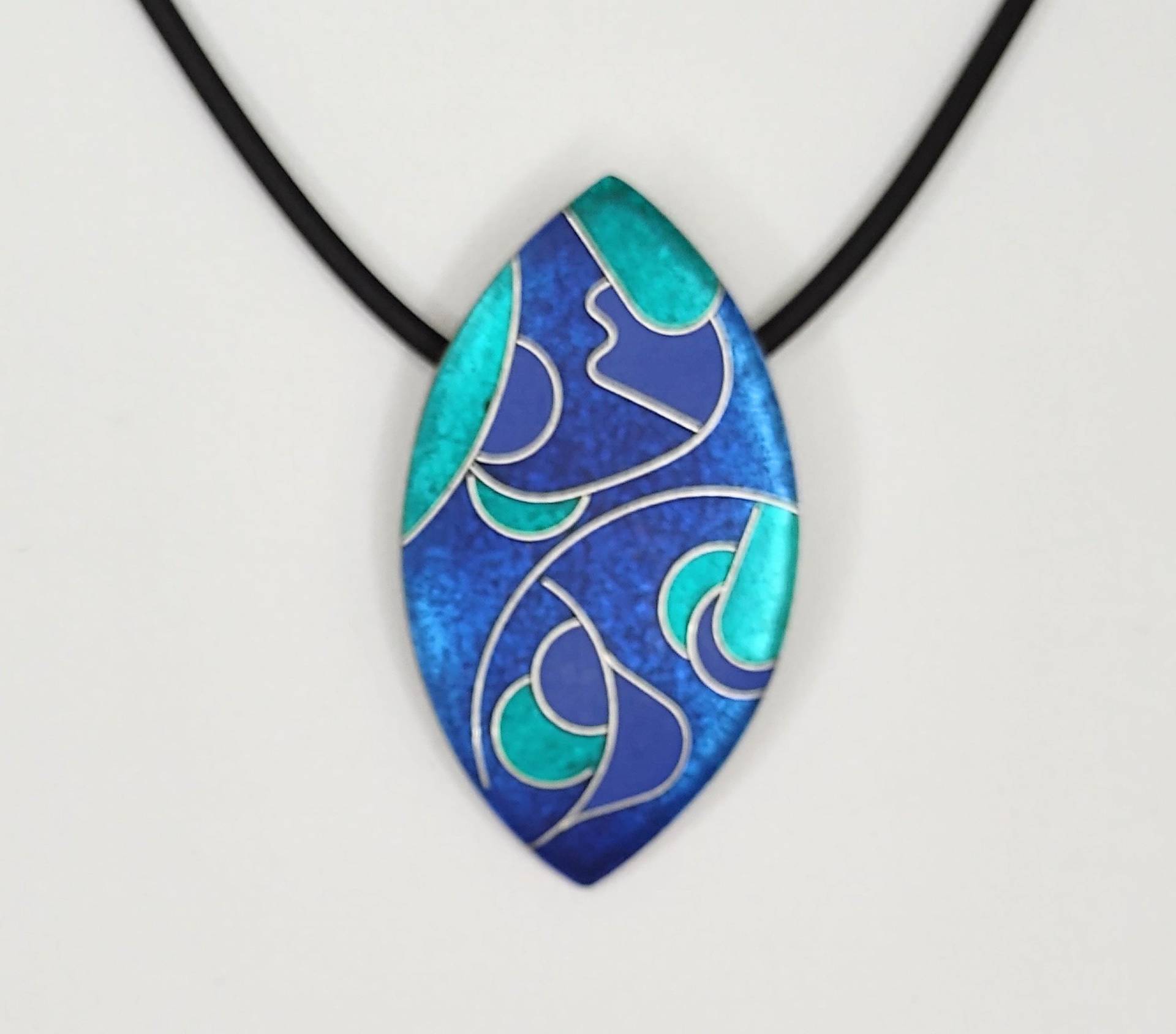 Anhänger Oval Mit Emaille in Blau-Türkis Und 925Er Silberdraht-Muster Emailleschmuck Damenschmuck Unikatschmuck Handarbeit Geschenk von FeuerschmuckSander