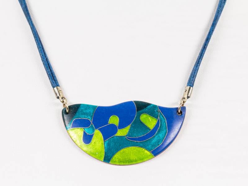 Gewölbter Anhänger Mit Silberdrähten Und Emaille in Blau-Türkis, Handarbeit Hergestellt, Unikatschmuck, Emailleschmuck von FeuerschmuckSander