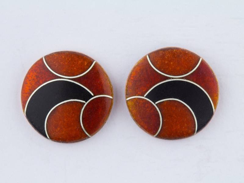 Handgefertigte Emaille - Ohrstecker, Rund Schwarz Rot Orange Plan Unikatschmuck Emailleschmuck Handarbeit Geschenk von FeuerschmuckSander