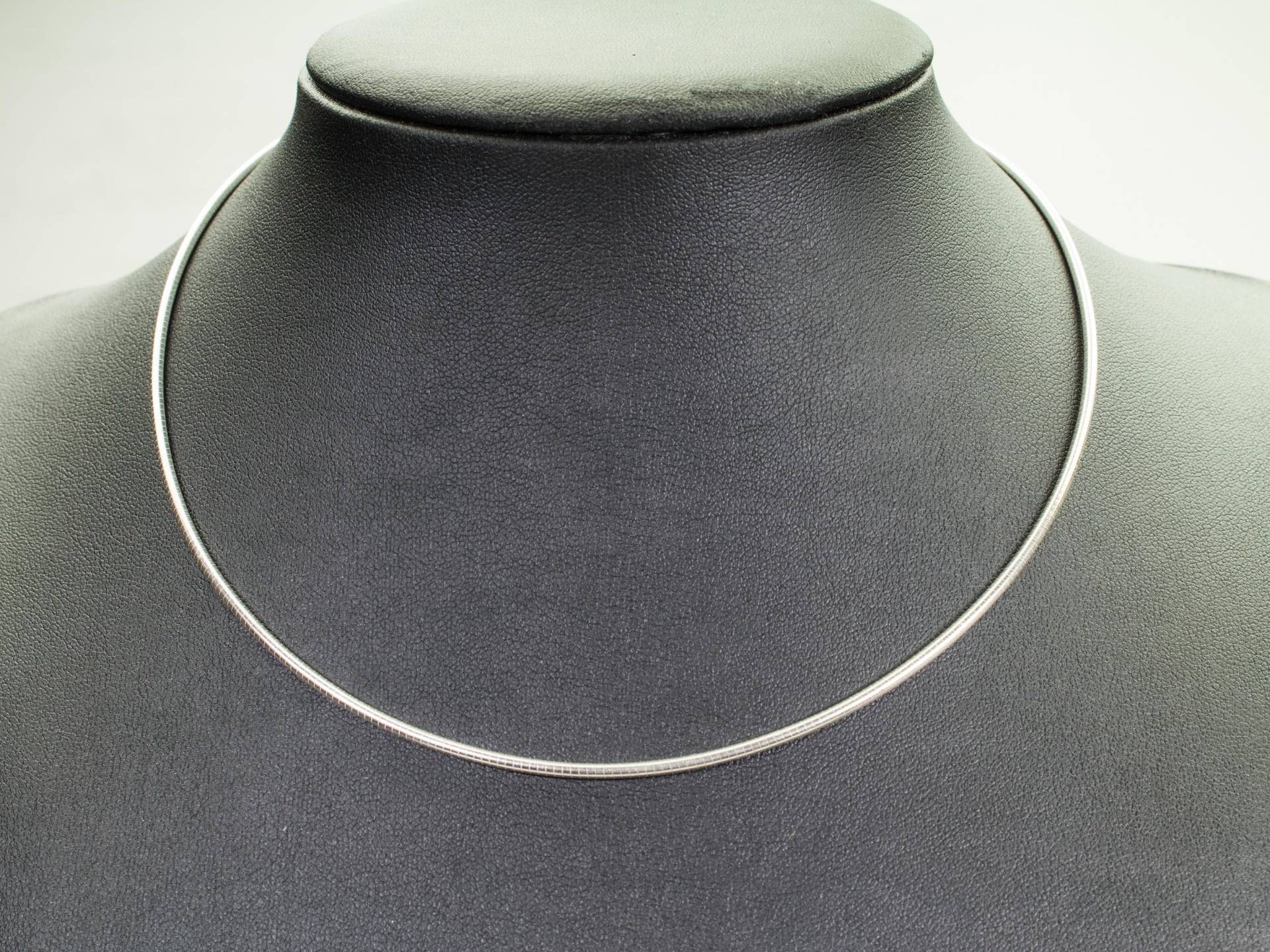 Omega-Halsreif 925Er Silber Mit Karabinerhaken, Flexibel, Kette Halskette Emailleschmuck Handarbeit Geschenk Zum Geburtstag von FeuerschmuckSander