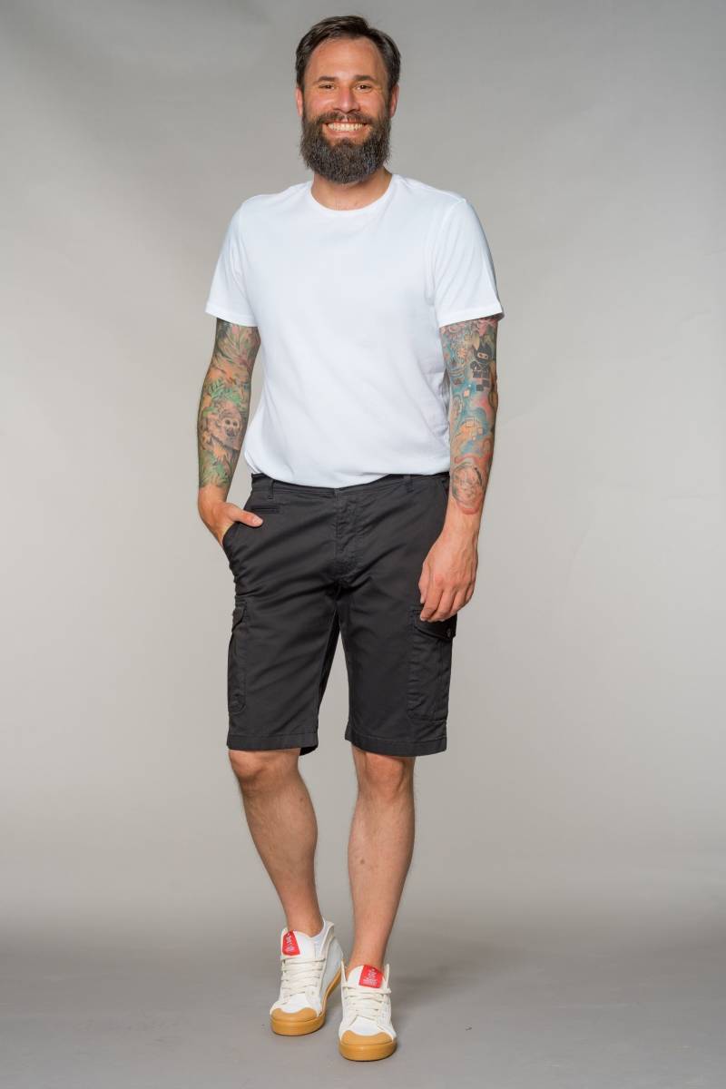 Cargo-Bermuda-Shorts Modell: La:rs von Feuervogl