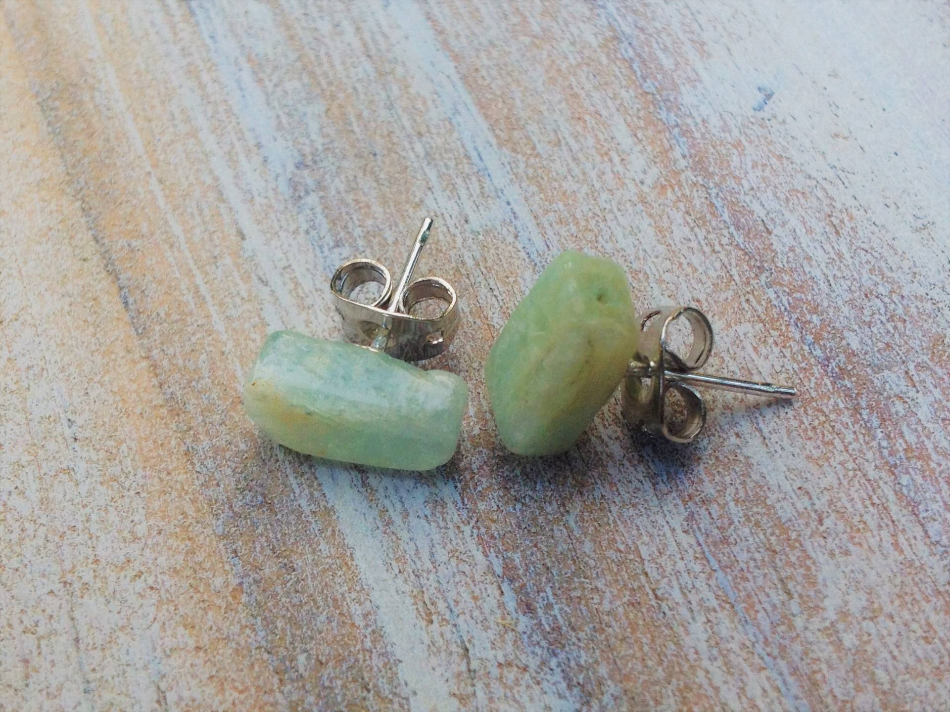 Minze Grüne Stein Ohrstecker Minze Grüne Stein Ohrstecker von FiddleheadsHome
