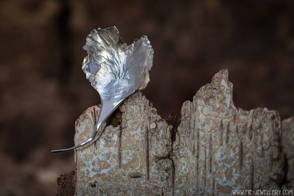 Silber Geschmiedete Brosche "Blatt' Silber Geschmiedete Brosche "Blatt' von FieHandmadeJewellery
