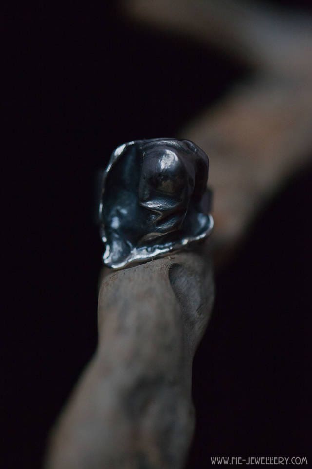 Silberring Mit Gegossener Figur, Eu-Größe 18 von FieHandmadeJewellery