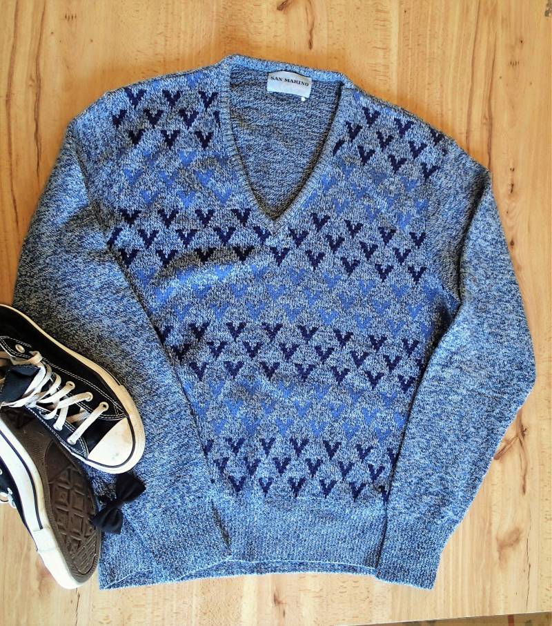 San Marino Kalifornien Iglwu Pullover Mit V Ausschnitt Grafik-Design von FierceFrillsBoutique