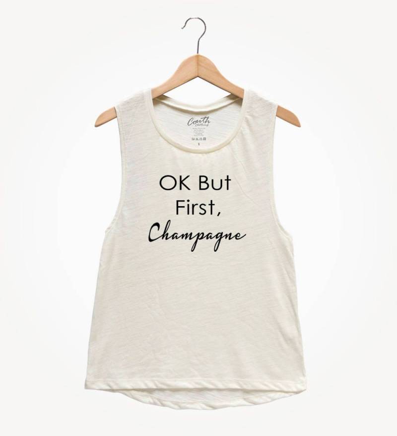 Aber Zuerst Champagner, Frauen Muskel-T-Shirt, Muskel Tank Top, Urlaubs Humor Party Lustiges Bachelorette von FierceTankDesign