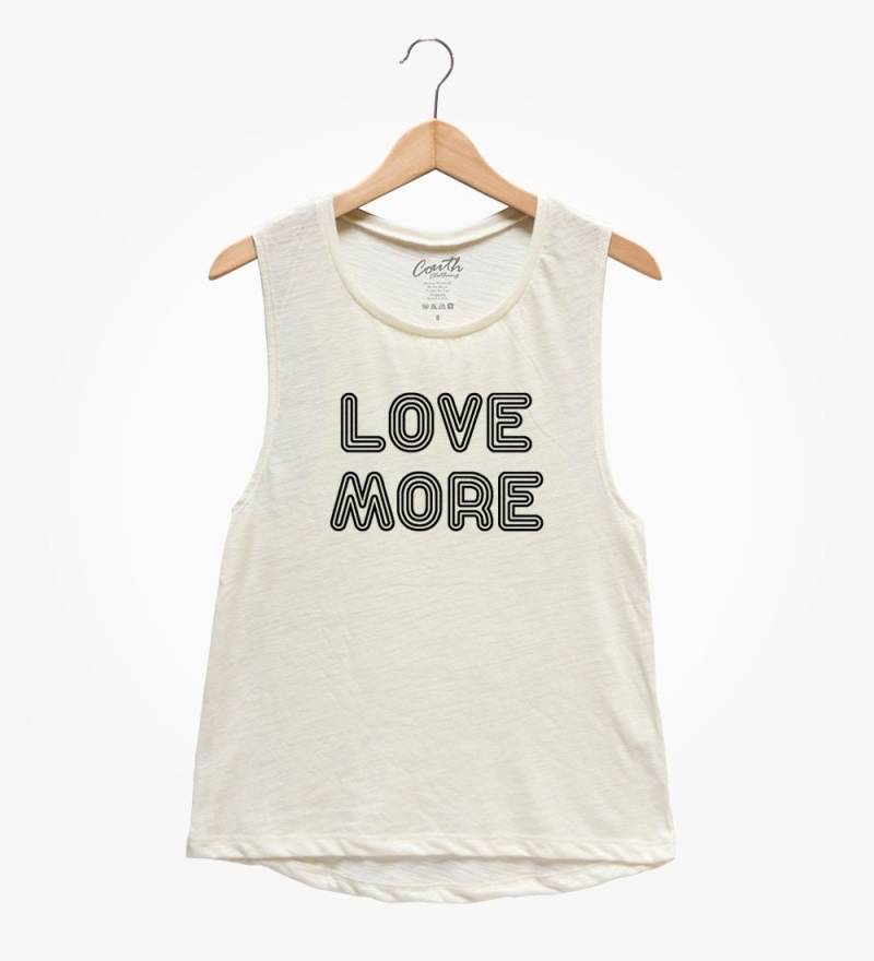 Love More Muskel-T-Shirt Frauen Flowy Workout Tank Top von FierceTankDesign
