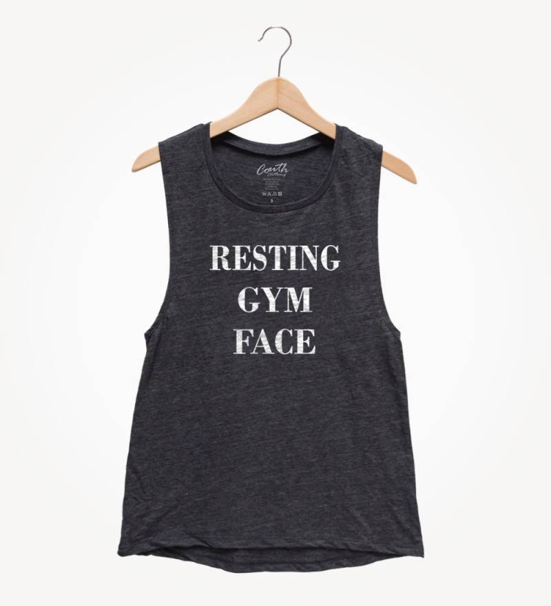 Resting Gym Face Tank Top - Frauen Muskel-T-Shirt von FierceTankDesign
