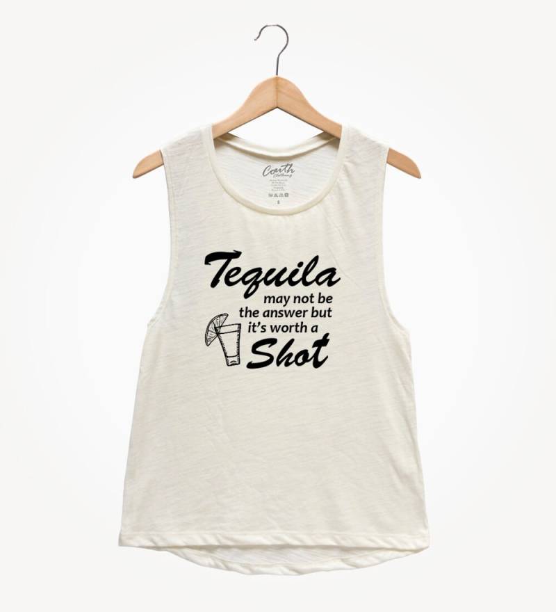 Tequila "Worth A Shot' Frauen Muskel-Tanktop von FierceTankDesign