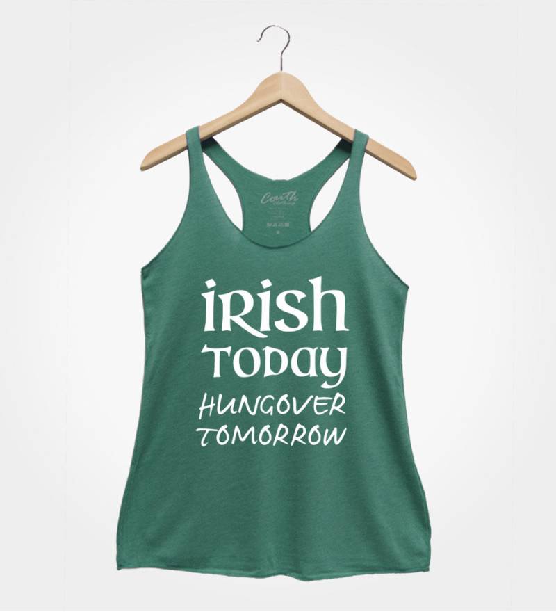st Patricks Day Shirt Frauen Heute Irish Hungover Morgen Tank Top von FierceTankDesign