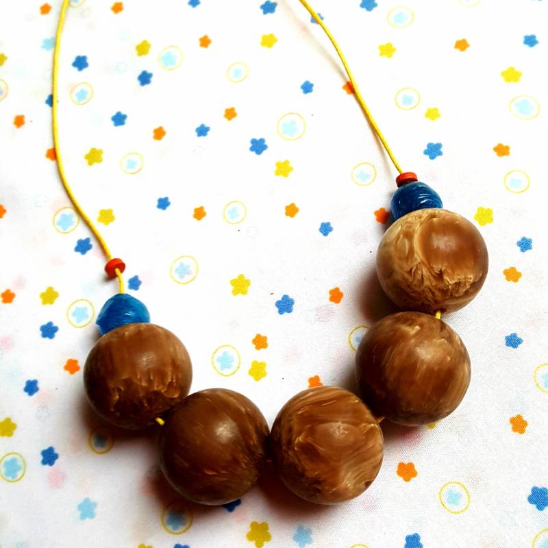 Kostenloser Versand. Polymer-Perlenkette. Handgefertigt. Gelb Baumwolle, Karabiner-Verschluss. Hippie-Chic. Minimaler Schmuck. Unisex. Länge 10 Kostenloser Versand. Polymer-Perlenkette. Handgefertigt. Gelb Baumwolle, Karabiner-Verschluss. Hippie-Chic. Minimaler Schmuck. Unisex. Länge 10 von FifisDream