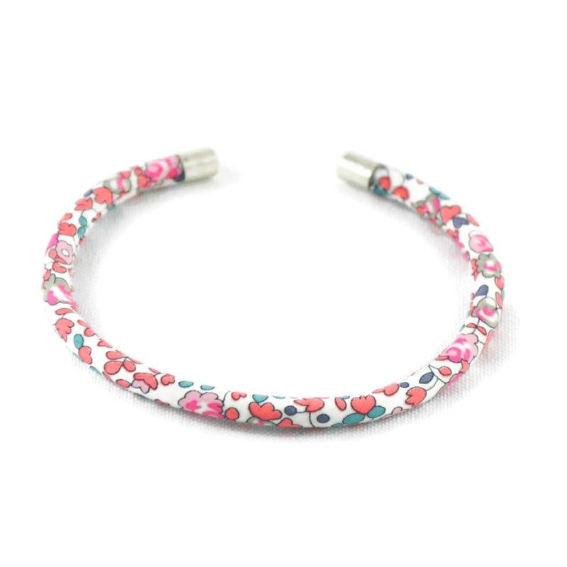 Armreif Liberty Eloise in Pastellrosa von FilGoodCreations